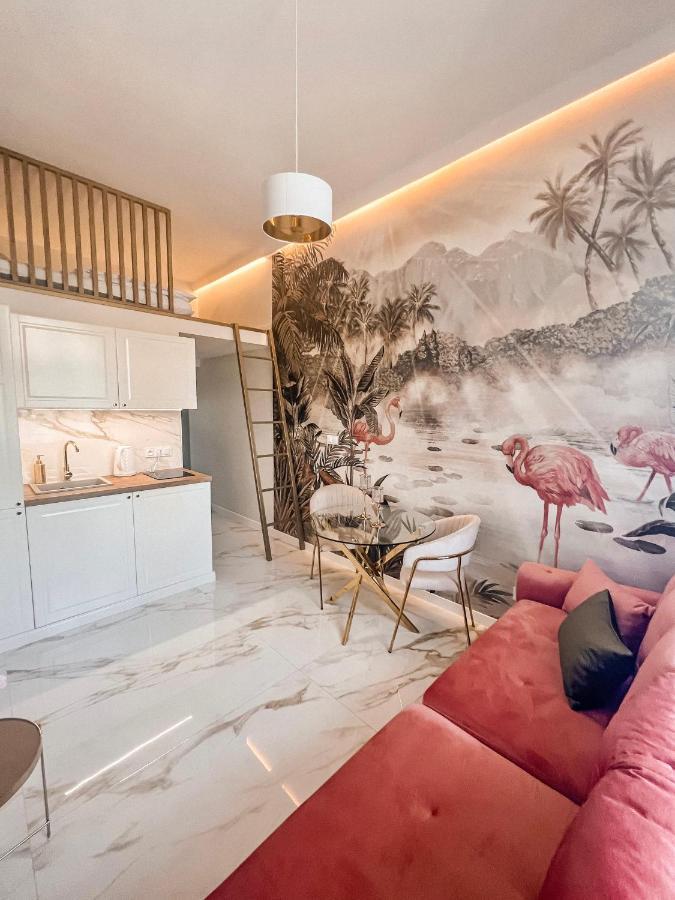 Art Apartments Warszawska 21 คาโตวีตเซ ภายนอก รูปภาพ