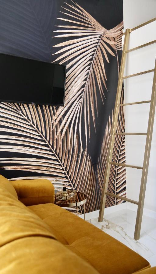 Art Apartments Warszawska 21 คาโตวีตเซ ภายนอก รูปภาพ