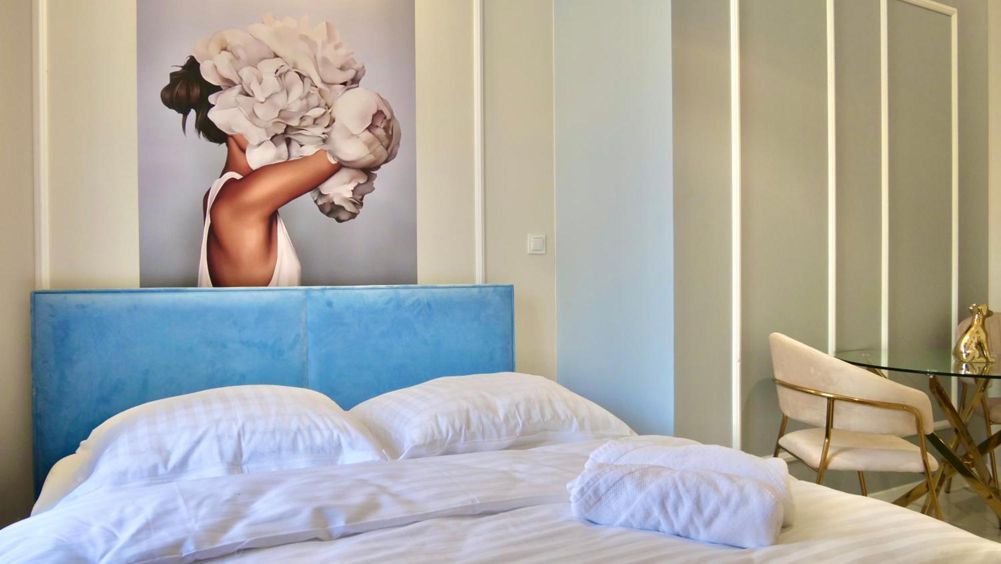 Art Apartments Warszawska 21 คาโตวีตเซ ภายนอก รูปภาพ